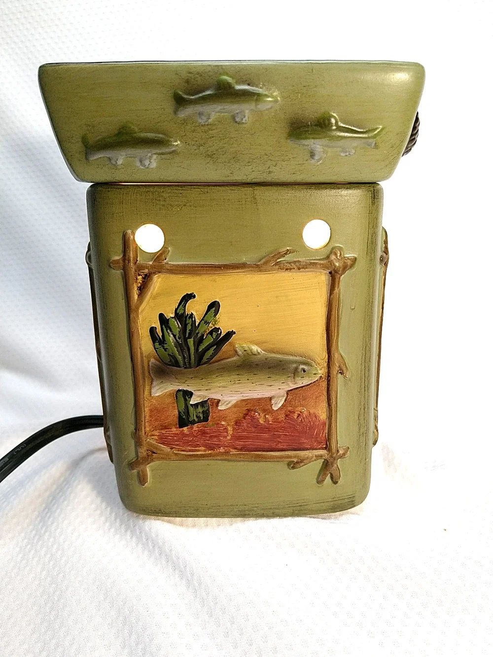 Scentsy Lodge Full Size Wax Warmer Bear Moose Pine Rustic Cabin Green Retired
